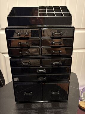 Black Modular Makeup & Jewelry Organizer